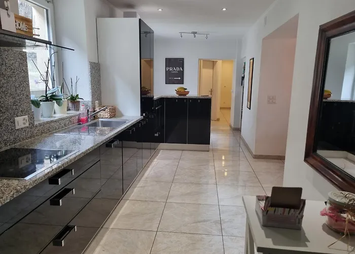 Family * بوشيافو